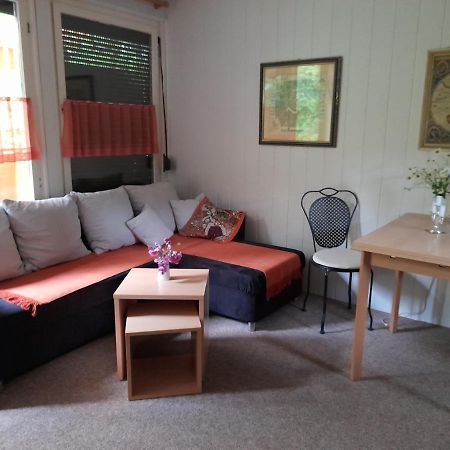Bungalow Am Waldbad Villa Dahlen Eksteriør billede